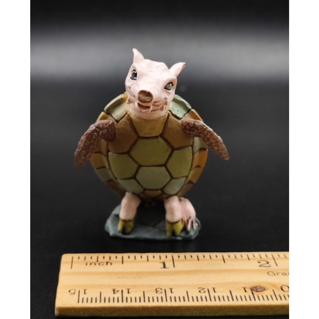Disney ฟิกเกอร์ Figure Model  Mock Turtle  2 นิ้ว ตัวละครในเรื่อง Alice In Wonderland  เป็นงาน Kaiyodo จาก Japan