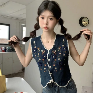 aililai1688 เสื้อถัก ผู้หญิง ลายดอกไม้ปักขึ้นรูปนูน มี 5 สีให้เลือกแบบจุใจเนื้อผ้าไหมพรมเหมาะกับสาวๆ