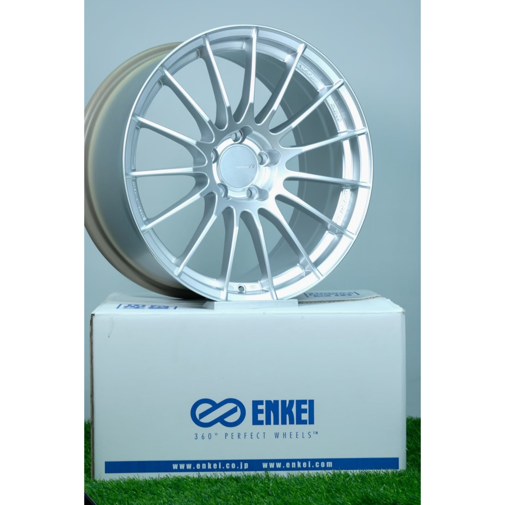 ล้อแม็กใหม่ Japan ENKEI RS05RR 5รู114 สีซิลเวอร์ 9-18นิ้ว