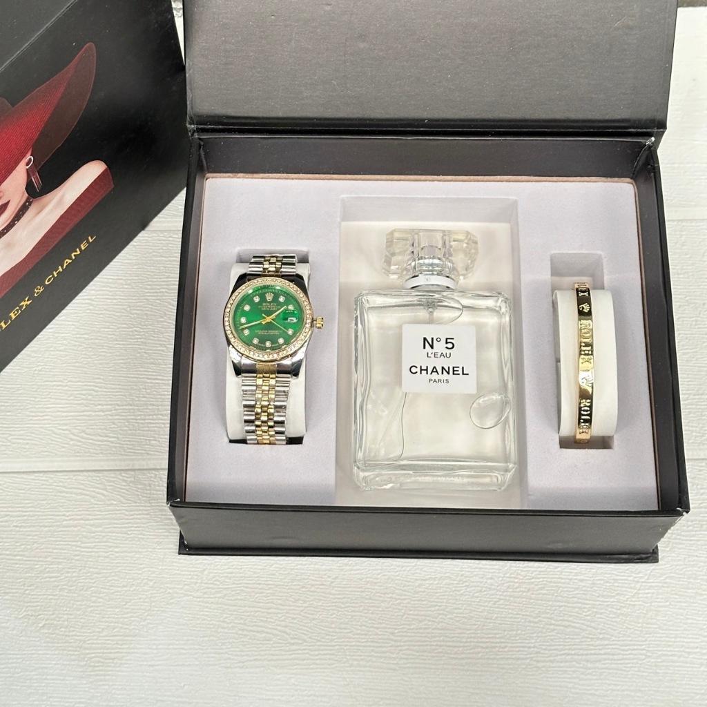 ชุด Set นาฬิกา + เครื่องประดับ น้ำหอม CHANEL VIP gift set includes watch, bracelet and perfume