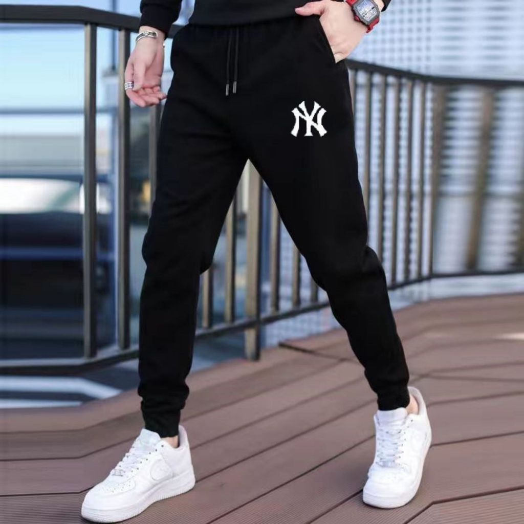 M-3XL กางเกงขายาว สกรีนลายเท่ห์ๆ สไตล์สตรีท วอร์ม กางเกงเอวยางยืด ใส่ได้ทั้งชายหญิง ส่่งฟรีมีปลายทาง