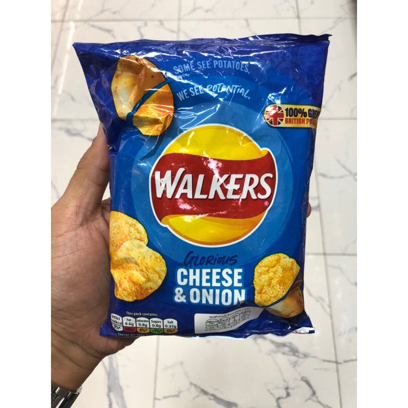 วอล์คเกอร์ส มันฝรั่งทอดกรอบ รสเนยแข็งและหัวหอม Walkers Cheese & Onion Crisps 🏴󠁧󠁢󠁥󠁮󠁧󠁿🏴󠁧󠁢󠁥󠁮󠁧󠁿 ขนาด 32.5g