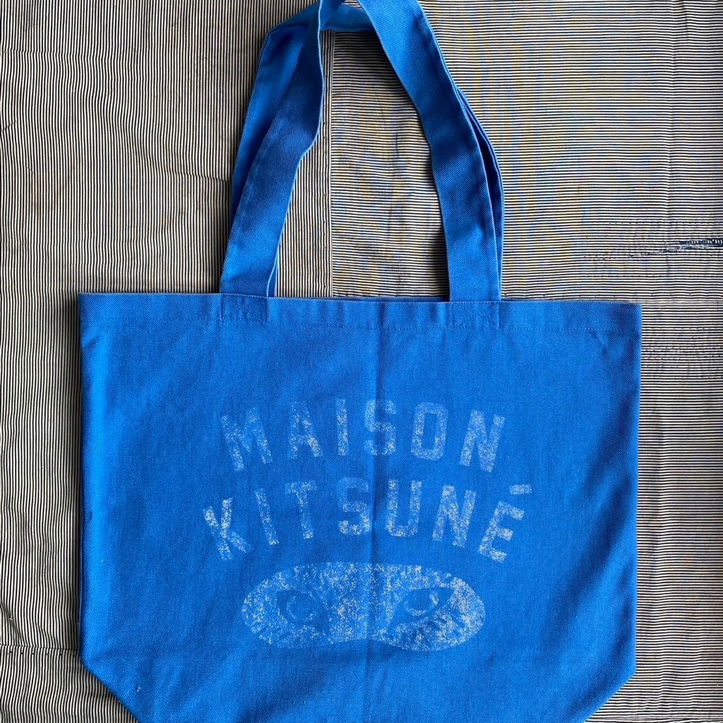 กระเป๋า Maison kitsune tote bag 🦊-ของมือสอง
