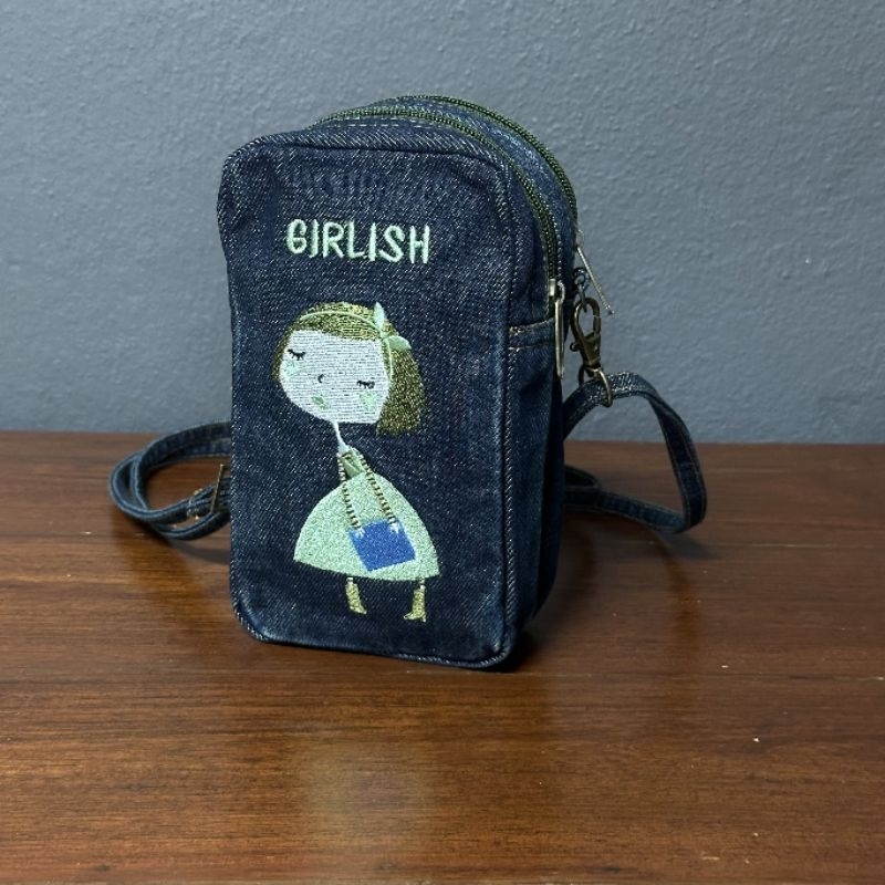 AEIOU No.264 กระเป๋ายีนส์สะพายข้าง Girlish ทรงโฟน รุ่นตุ๊กตา สินค้าลิขสิทธิ์แท้