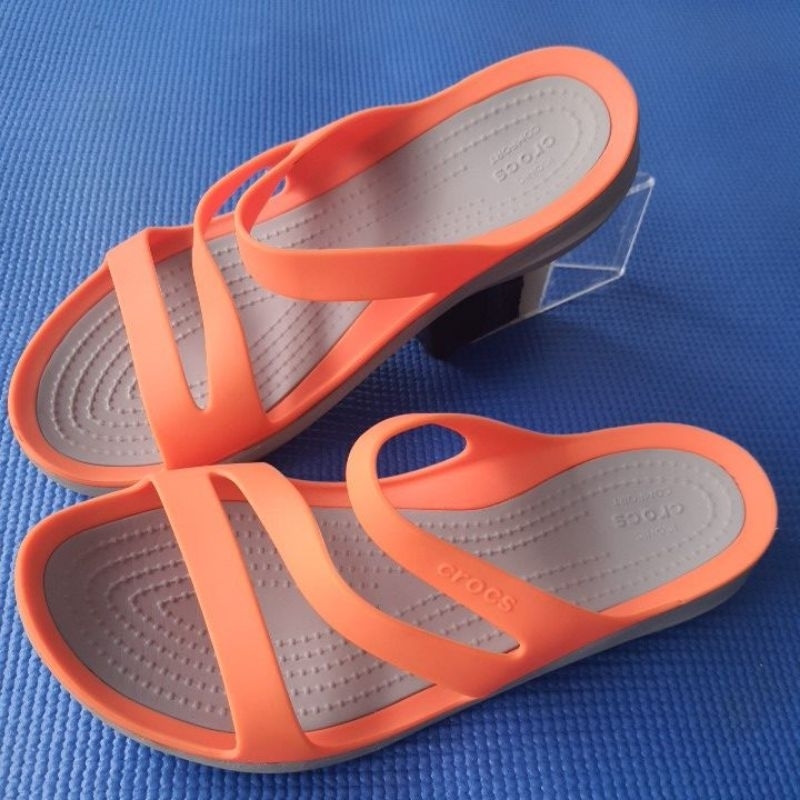 Crocs รองเท้าแตะแบบสวม น้ำหนักเบา มือสอง size:w6/22.5 cm #318