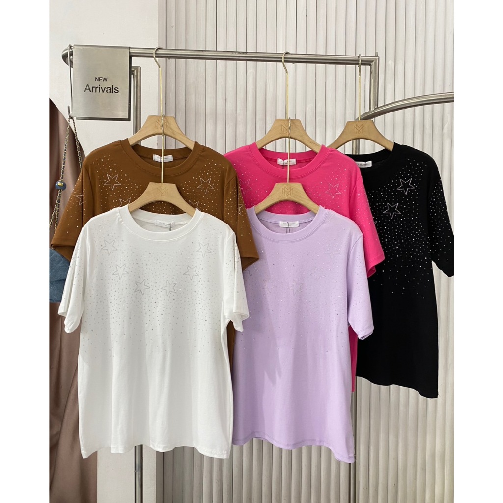 [พิมพ์โค้ด SISDEC ลด 60.- ] A527 เสื้อยืดผ้าคอตตอนอย่างดี รีดลายเพชรดาว แต่งสวยมาก ผ้ายืดหยุ่นได้ดี