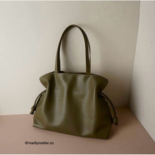 (พร้อมส่ง) กระเป๋าหนังแท้ รุ่น JENNIE JUMBO 6 สี งานสั่งผลิต…