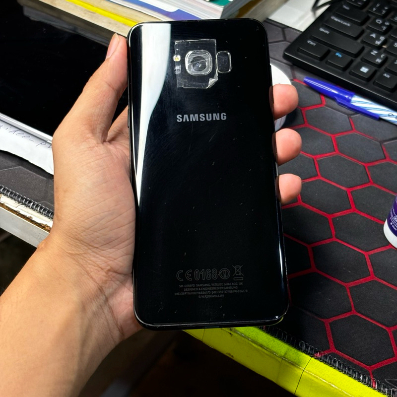 มือถือมือสอง Samsung galaxy s8+ 4/64 จอไม่ร้าว หลังไม่ร้าว จอเบิร์น ปุ่มหาย1ปุ่ม ปุ่มpowerแข็ง เลนส์กล้องหลุด