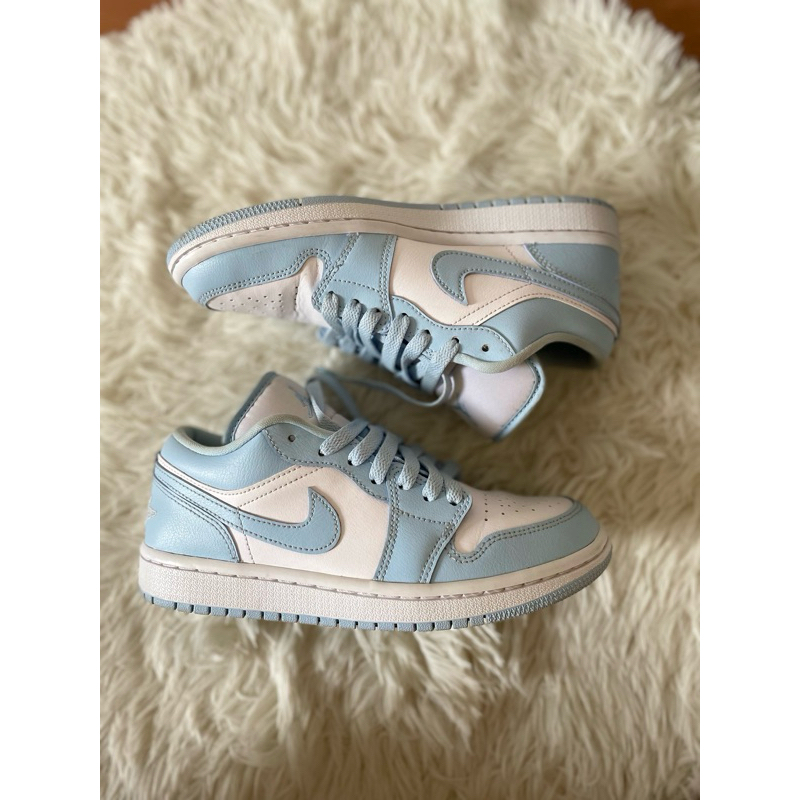 Jordan 1 low aluminum