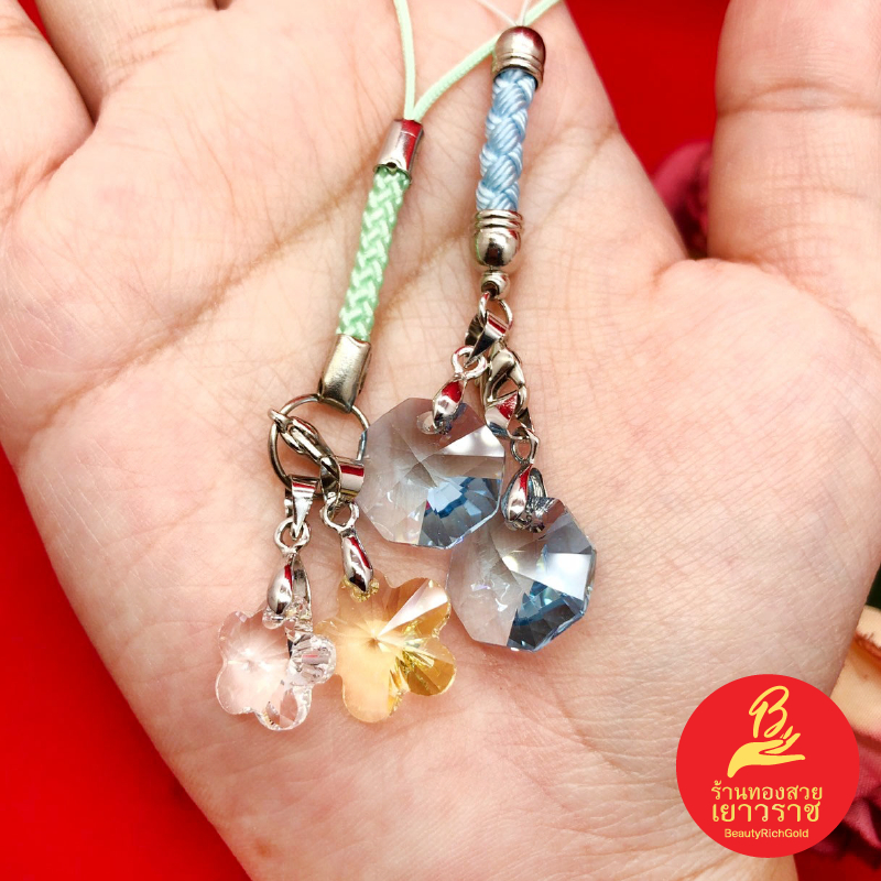 สายคล้องโทรศัพท์คริสตัลสวารอฟสกี้แท้ ขนาด 10-13 มิล สามารถถอดคริสตัลมาเป็นจี้ได้ งานสวย พร้อมส่ง