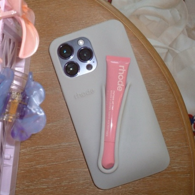 พร้อมส่งจากไทย ของแท้100% Rhode lip case Rhode iphone case