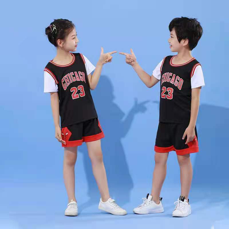 ชุดกีฬายอดนิยมไซส์ สูง 90-170 รหัส 309