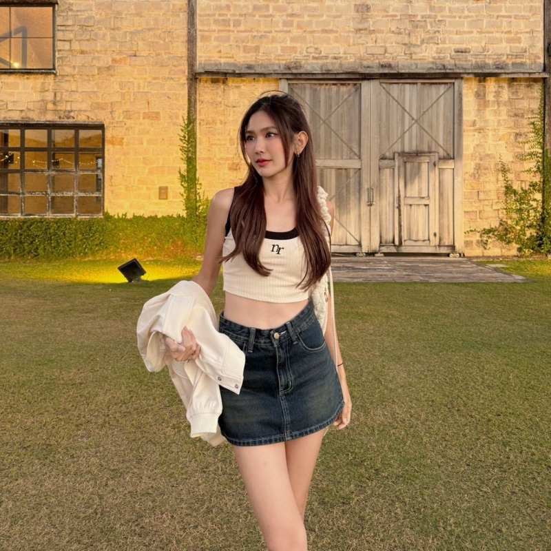 กระโปรง nicharis.official (used)