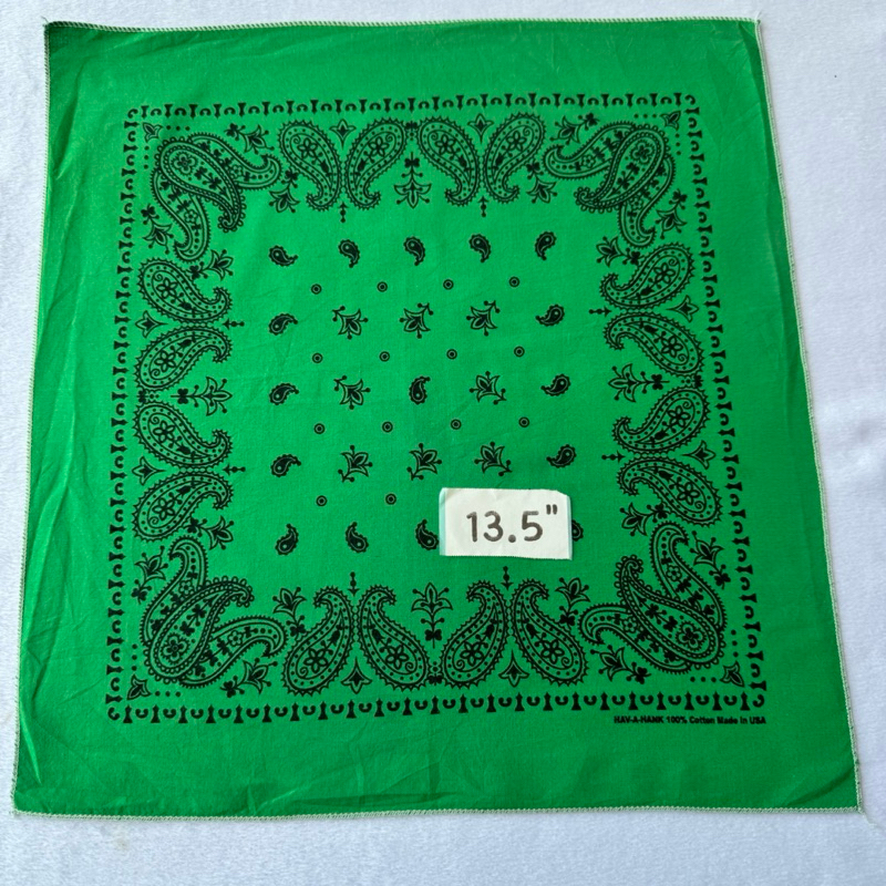 Hav A Hank Bandana USA ผ้าเช็ดหน้าลายลูกน้ำวินเทจ