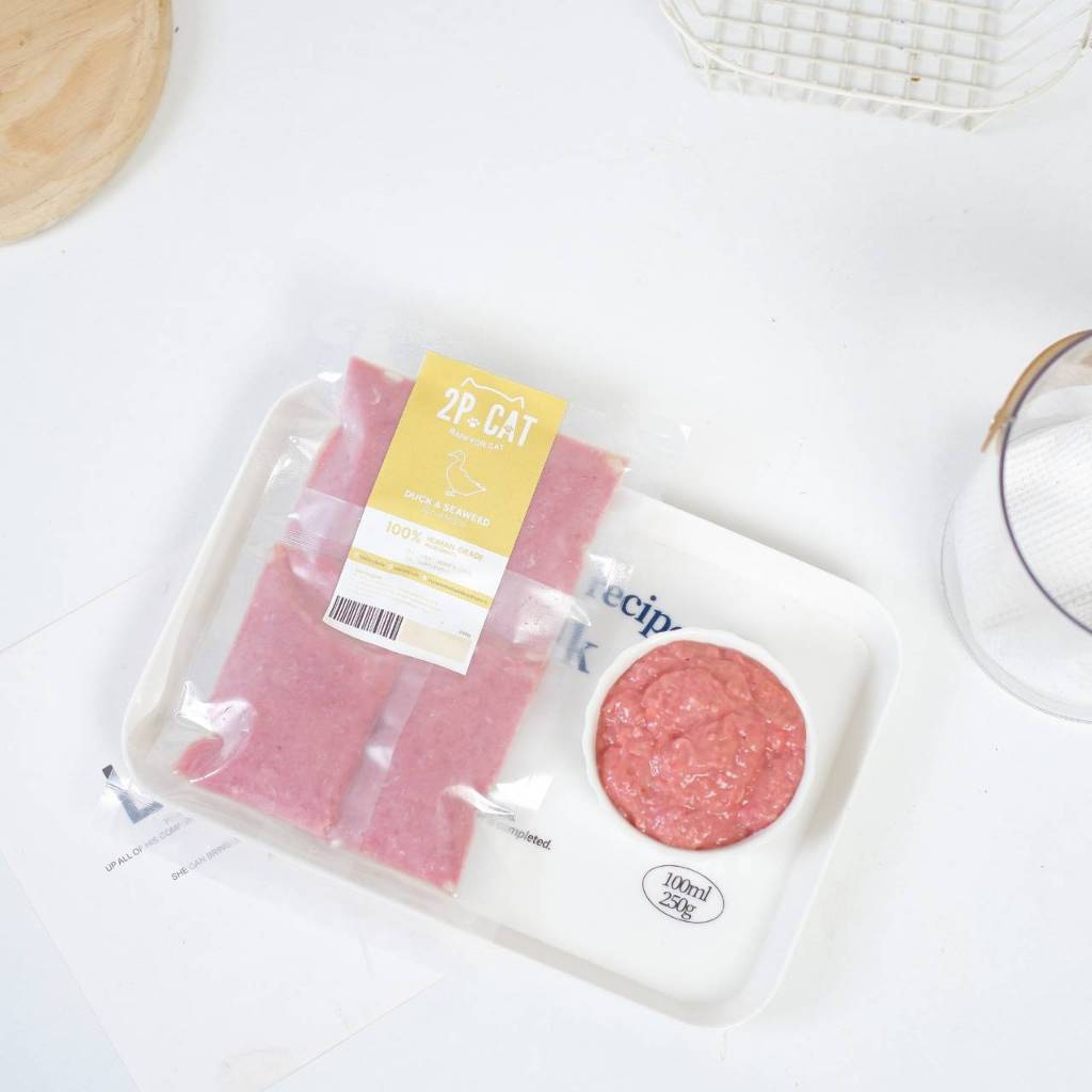 บาร์ฟแมว 2P.Cat - Duck & Seasweed เป็ดสาหร่าย 500g(ขนาด 150 กรัม ด้านใน 4 ซอง)