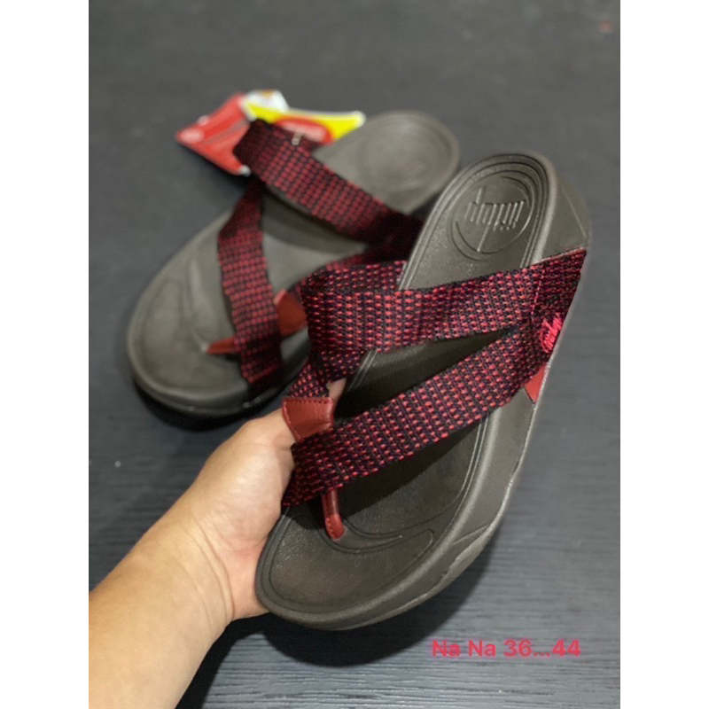 FITFLOP SLING รองเท้าแตะแบบหูหนีบผู้ชาย/ผู้หญิง36 × 45 สินค้าพร้อมส่ง