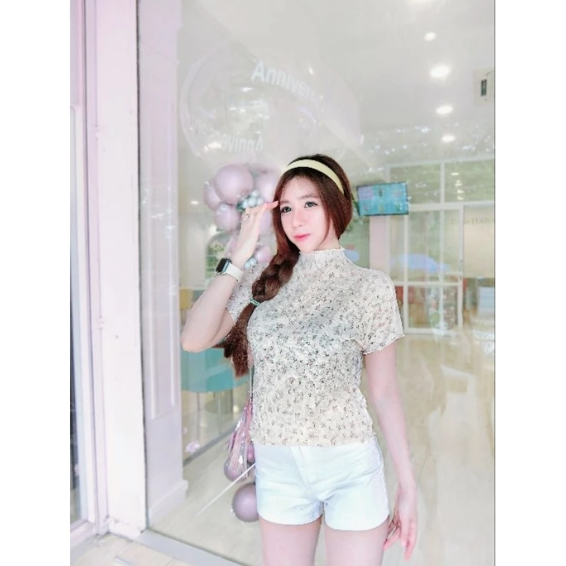 Milky Top เสื้อยืดแขนสั้น คอปีน ลายดอกไม้ Texture นูน thumbnail 7