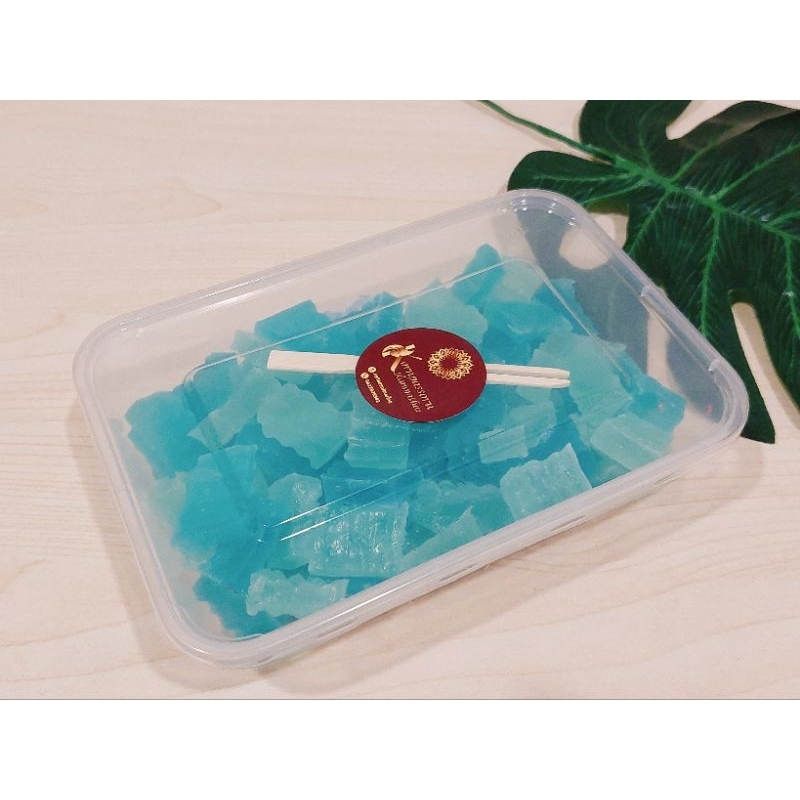 วุ้นกรอบน้ำมะพร้าวน้ำหอม กรอบนอก หนึบใน ขนาด250กรัมราคา100฿