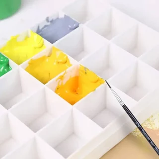 จานสี แบบมีฝาปิด 24 หลุม/ 25 หลุม/ 36 หลุม WAKU จานสีพลาสติก (1 ชิ้น)