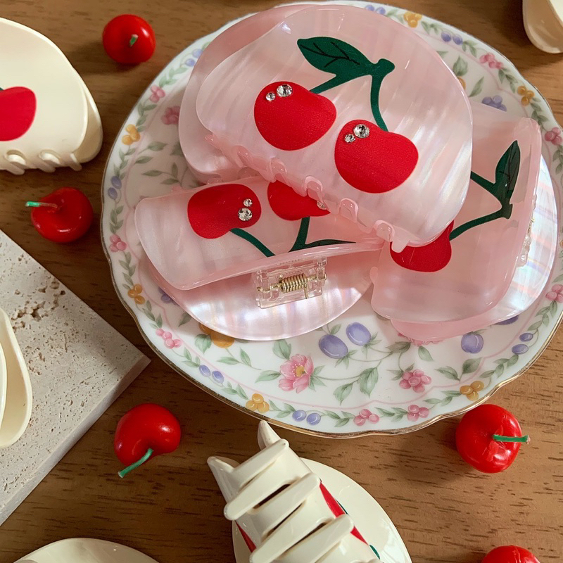 🍒 พร้อมส่งจากไทย 〰️ กิ๊บหนีบผม 🍒🍎🍮 GTN. x 6.5 cm Cherry Bun Hair Claw 💫👀🍒🍧 กิ๊บเชอรี่ - รูปที่ 3
