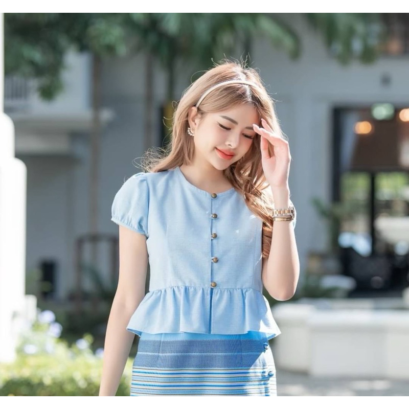 เสื้อพื้นเมืองแขนตุ๊กตา ชายระบาย