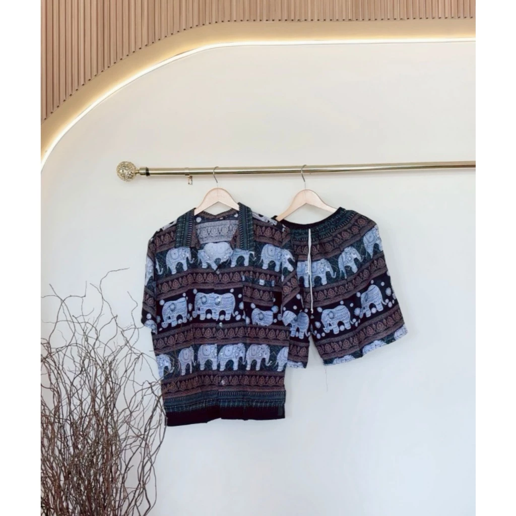 ชุดลายช้างอก 44 เสื้อคอเชิ้ต + กก.ขาสั้น thumbnail 4