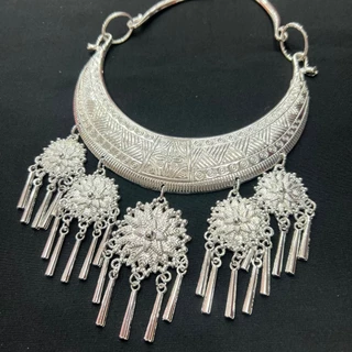 Accessories สร้อยคอแฟชั่นเก่า สร้อยอีสานชุดล้านนาไทสร้อยเงินต่างหู สีรมดํา เงิน สินค้าพร้อมส่ง