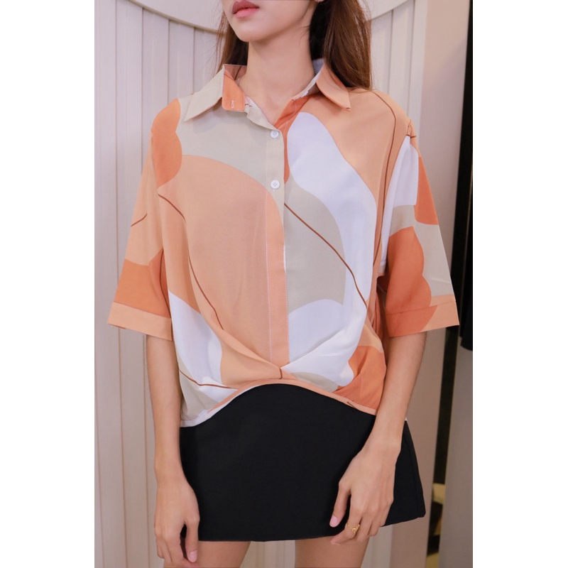 F35 เสื้อแขนสั้นลายกราฟฟิกสีส้ม