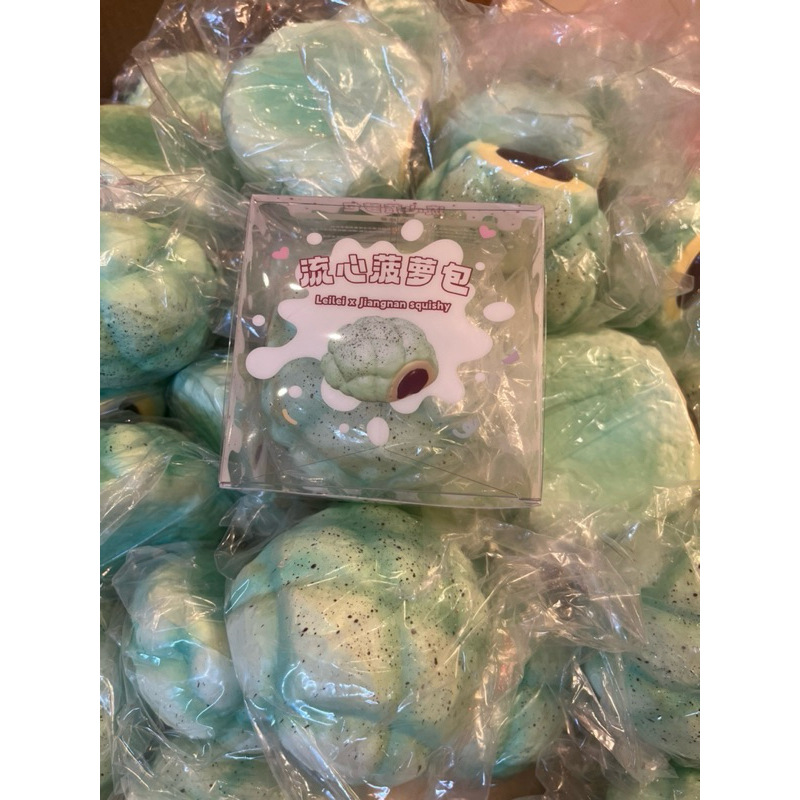 lei lei squishy puffs