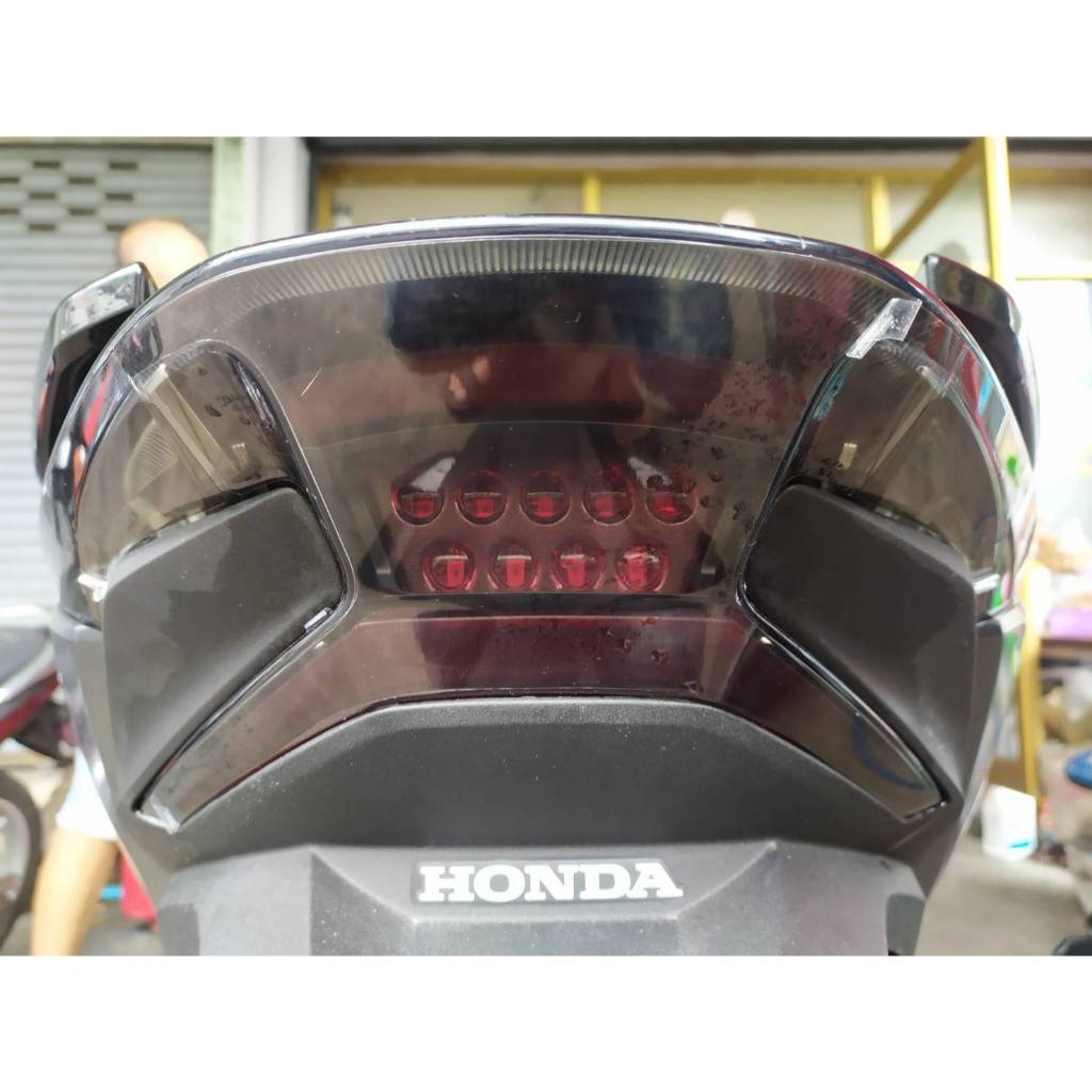 ฟิล์มแต่งไฟท้ายเต็มดวง แยกชิ้น ติดตั้งง่าย Forza 300-350 2019-2022 งานออกแบบเข้ารูป
