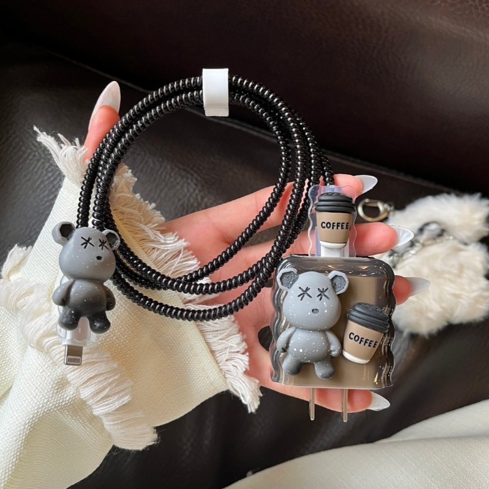 CT-(K)ชุดถนอมสายชาร์จลายมาใหม่ สินค้ามาใหม่ลายสวยน่ารัก สำหรับไอโฟน18/20W ขนาดเดียวกันใช้ได้หมดนะคะ สินค้าพร้อมส่งจากไทย