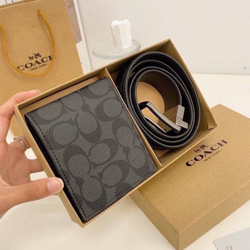 เซ็ทเข็มขัด COACH NEW YORK เข็มขัดมาพร้อมกระเป๋าตังค์ มีกล่องและถุงกระดาษด้วย