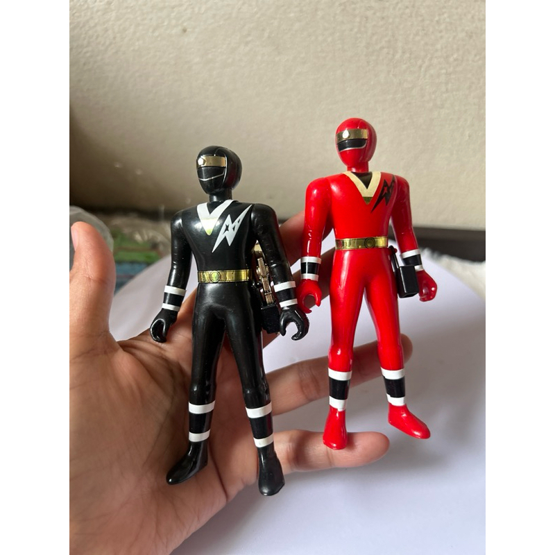 วินเทจ ได้ 2 ชิ้น Pradera Ninja Sentai Kakuranger Red Black