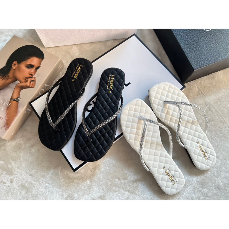 🪞Rinya Shoes🪞รองเท้าแตะแบบคีบเพชรกระจกพื้นนุ่มมาก(มีไซด์36-45)สินค้าพร้อมส่งนะคะ