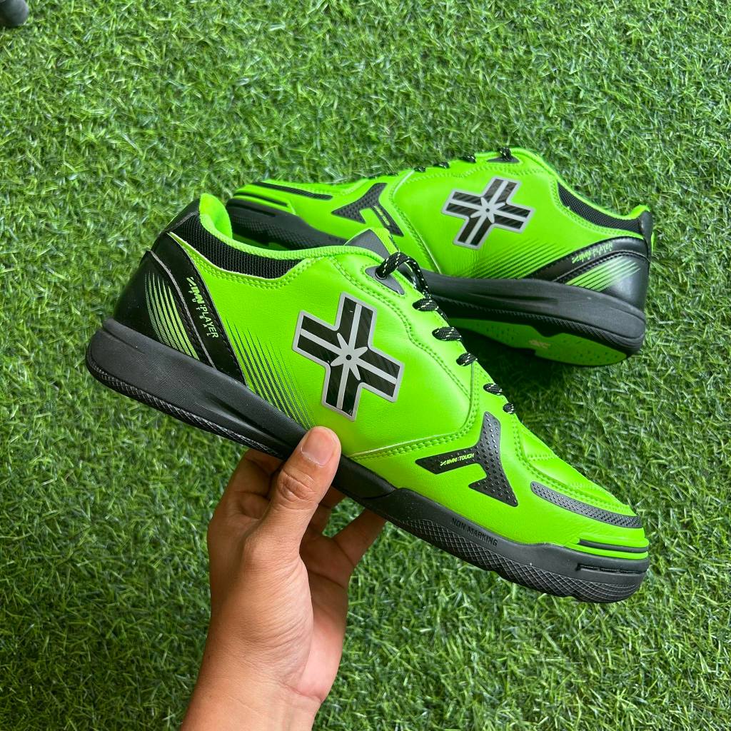 รองเท้าฟุตซอล Imane  EVO KILL ( สีเขียว )