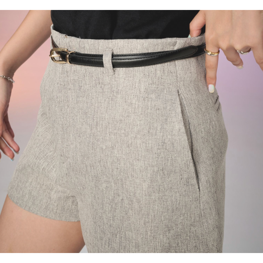 STUDIO UNKNOWN - Quinn Linen Shorts กางเกงขาสั้นลินินไม่มีขอบ