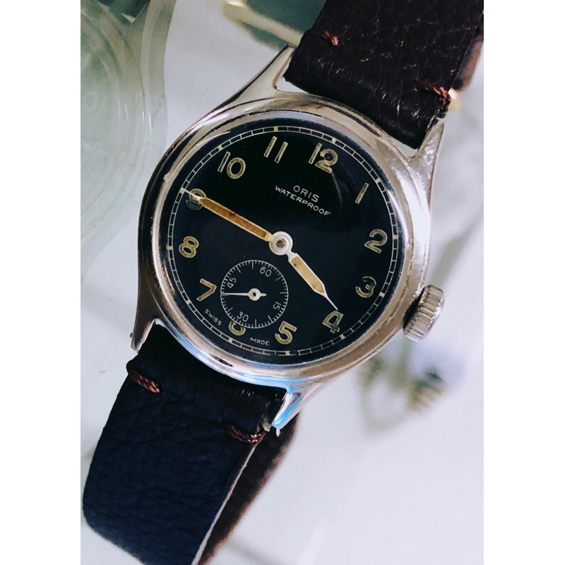 นาฬิกาผู้ชาย ORIS  MILITARY SCAL 451 WISS MADE 1940's 2เข็มครึ่ง SUB SECOND หน้าสีดำด้าน