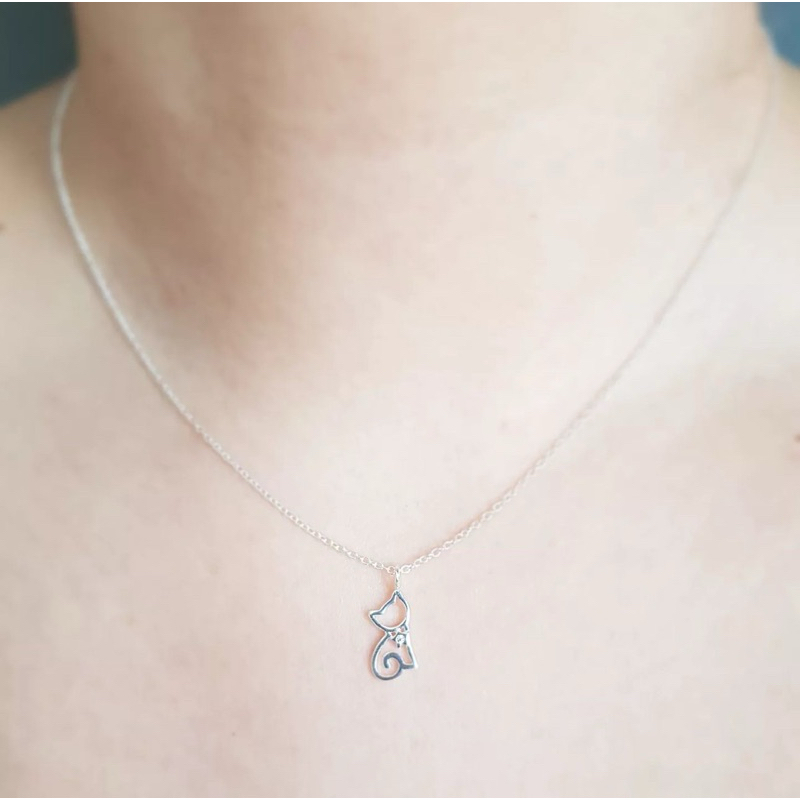 Minimalist925 สร้อยคอพร้อมจี้แมวประดับคริสตัลเงินแท้