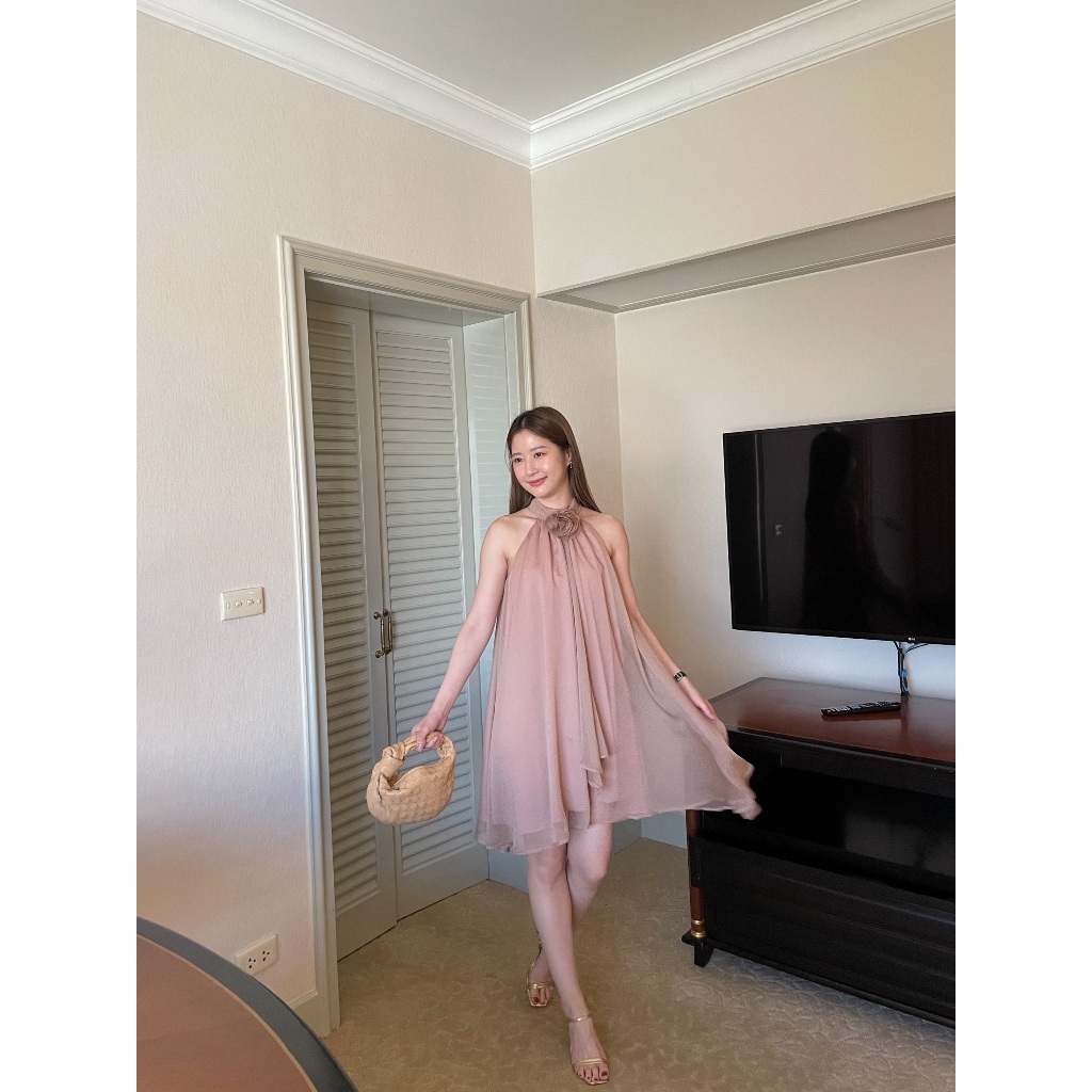 Dressupcorner Rose V Dress DCN01213