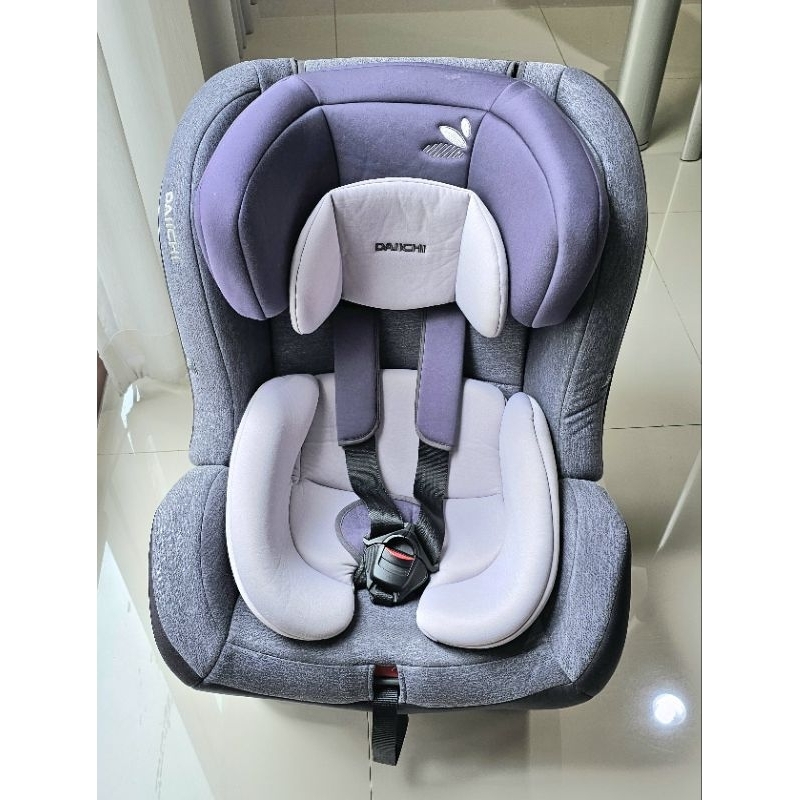 คาร์ซีทมือสอง Carseat ยี่ห้อ Daiichi รุ่น First7 มีกล่อง ระบบBelt