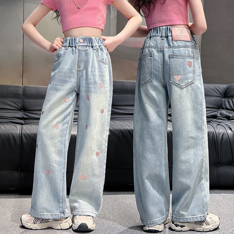 F278 กางเกงยีนส์ขายาวปักหัวใจสีชมพู ผู้หญิง