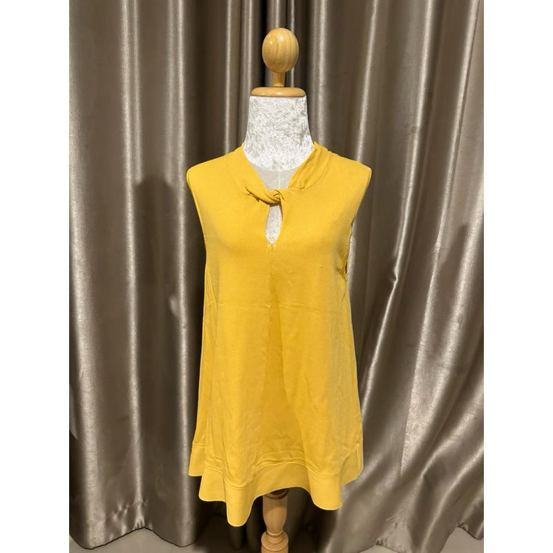 เสื้อแขนกุด Espada มือสอง 013