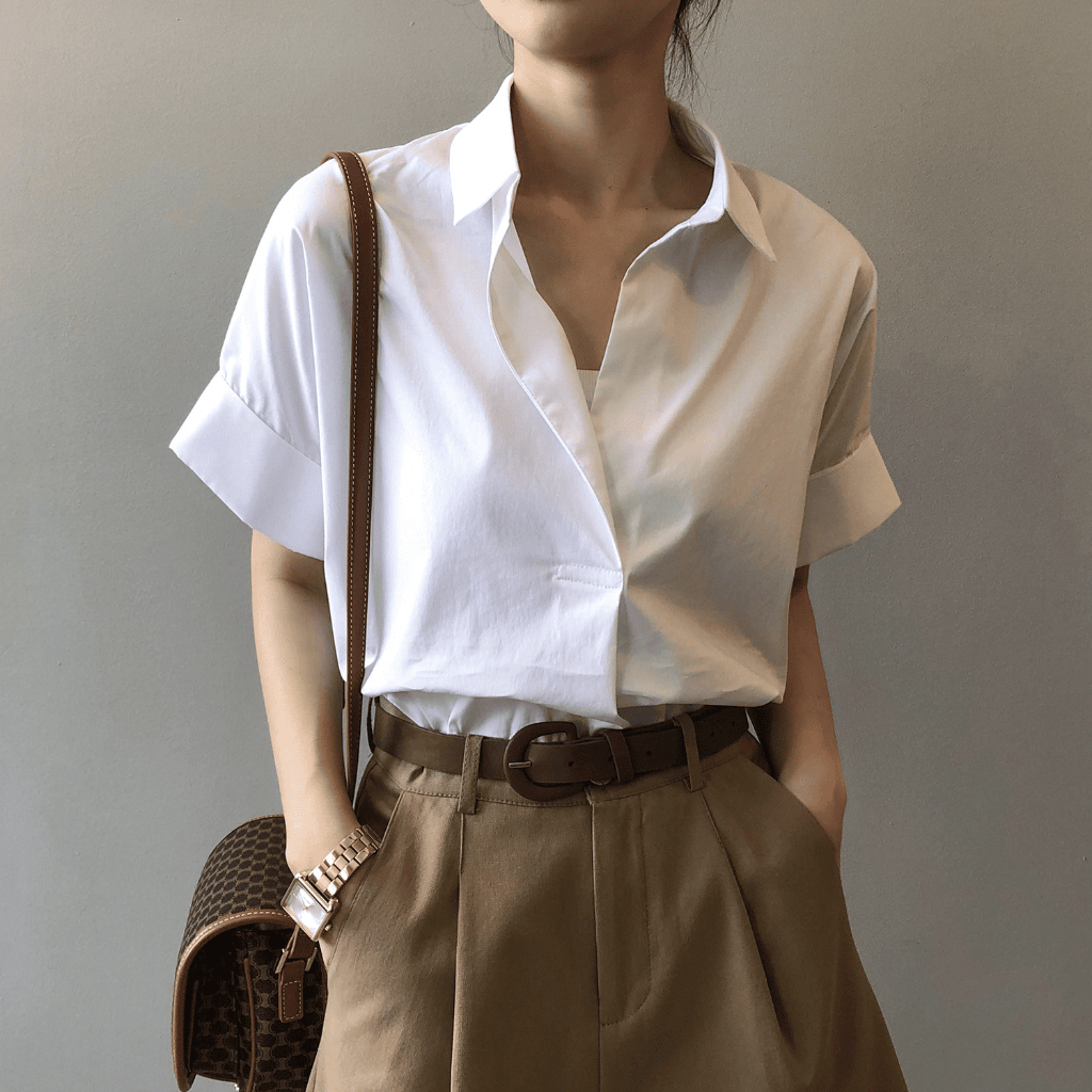 เสื้อเชิ้ตแขนสั้นสไตล์เกาหลี ทรงหลวม แขนพับ คอวี ผ้าดี ยับยาก รอบอกใหญ่สาวพลัสไซส์ใส่ได้ *พร้อมส่งทุกไซส์*