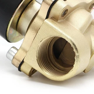โซลินอยด์วาล์วทองเหลือง 1/2 นิ้ว 12V/24V/220V 4หุน แบบปกติปิด จ่ายไฟเปิด( NC) โซลินอยด์วาล์วน้ำ วาล์วไฟฟ้า