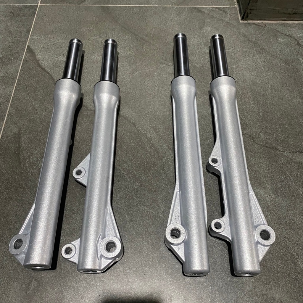 กระบอก+แกน ตัด2นิ้ว WAVE125 R S Iบังลม WAVE110i