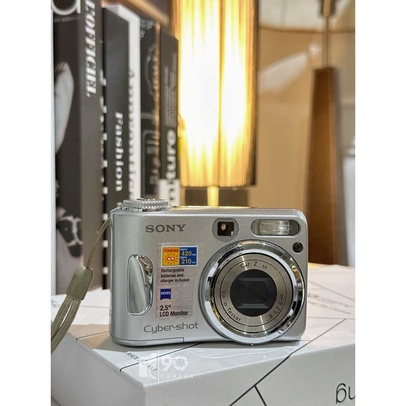 Sony Syber Shot DSC S-90
