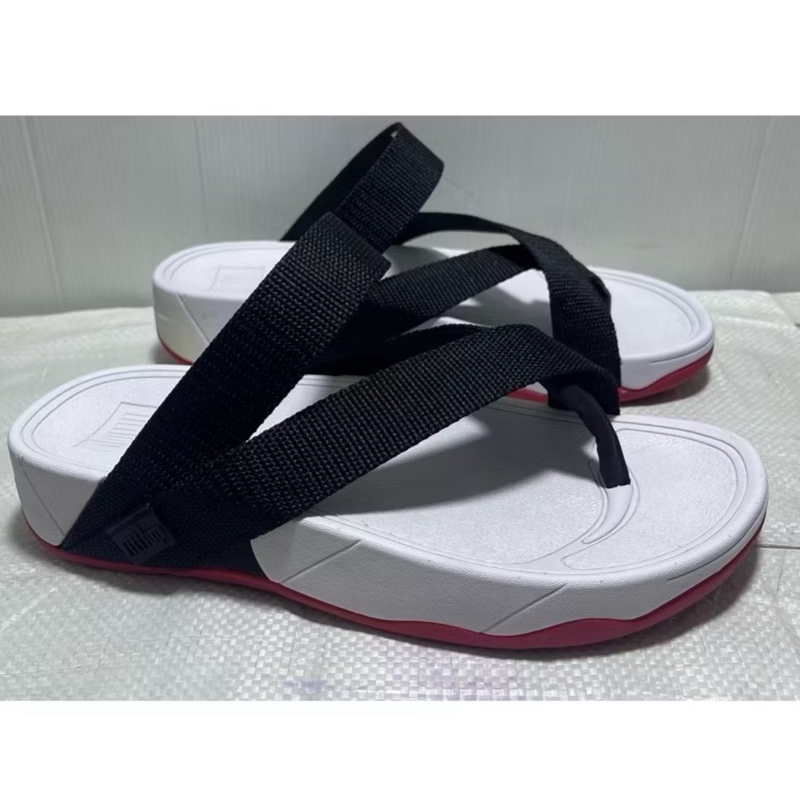 รองเท้าFitflop sling สินค้ามาใหม่มีไซร้36…45 มีสินค้าพร้อมส่งทุกวัน