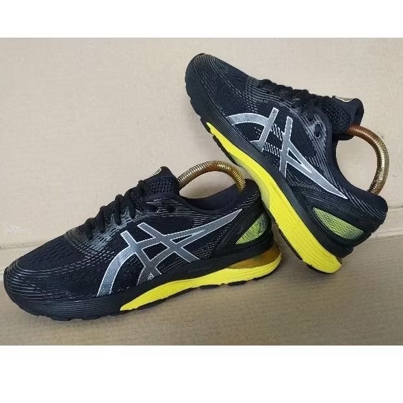 asics gel nimbus 21 มือสอง ขนาด 41.5/265