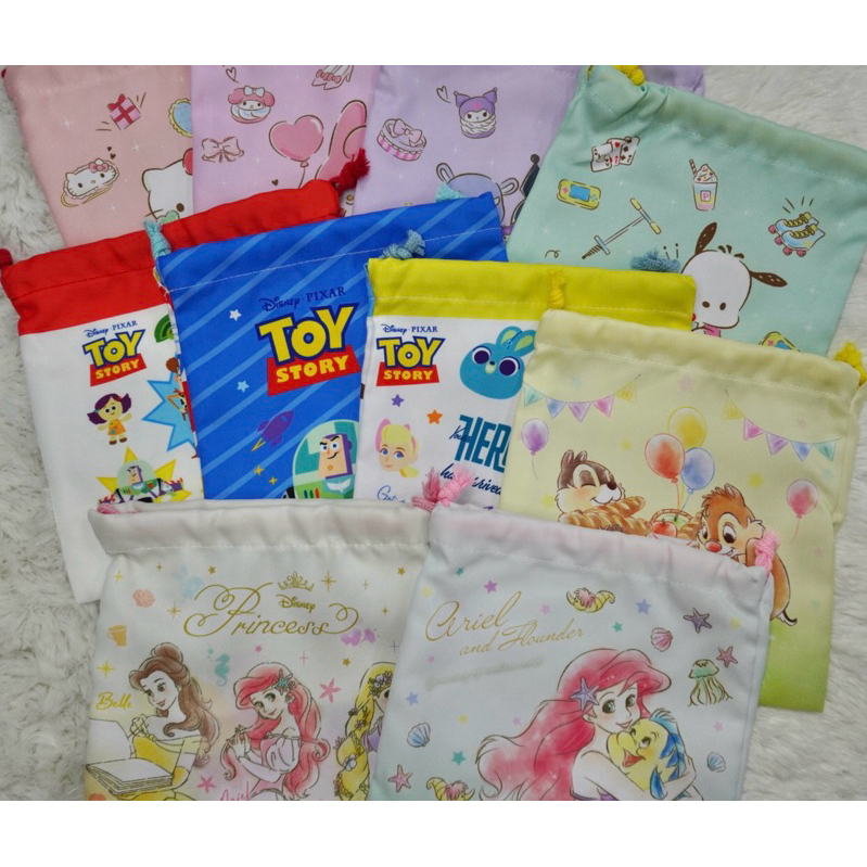 พร้อมส่ง ถุงผ้าหูรูด กระเป๋าผ้าหูรูด ลายการ์ตูน