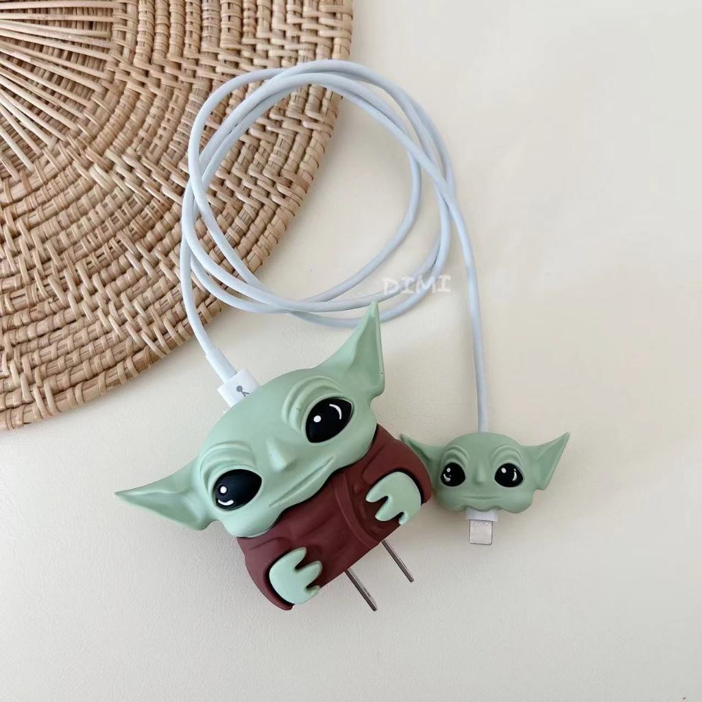 พร้อมส่ง ที่ถนอมหัวชาร์จ ที่เเต่งหัวชาร์จ ลายการ์ตูนหน้ารักมาก สำหรับ หัวไอโฟน 18w 20w สินค้าใหม่มีพร้อมส่ง ( 35w )
